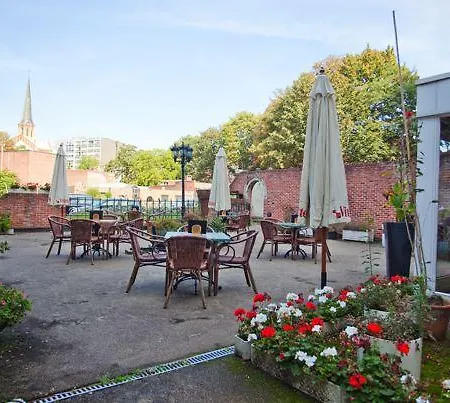 Eco Diamond 3* Antuérpia